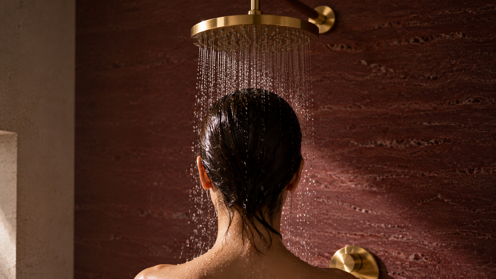 Article 28 - why-you-should-avoid-hot-showers-after-microneedling-and-laser_1.png